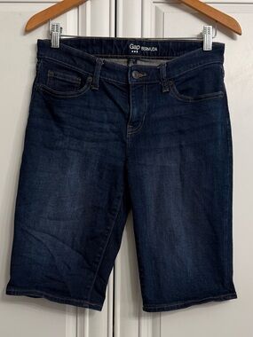 GAP Factory Women's Size US 2/26 Dark Blue Denim Bermuda Shorts 5 Pocket Design